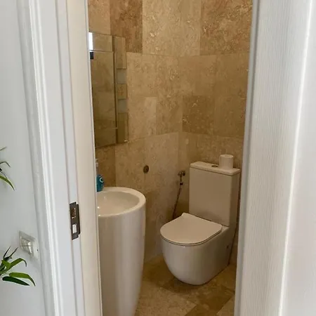 Apartman By The 16